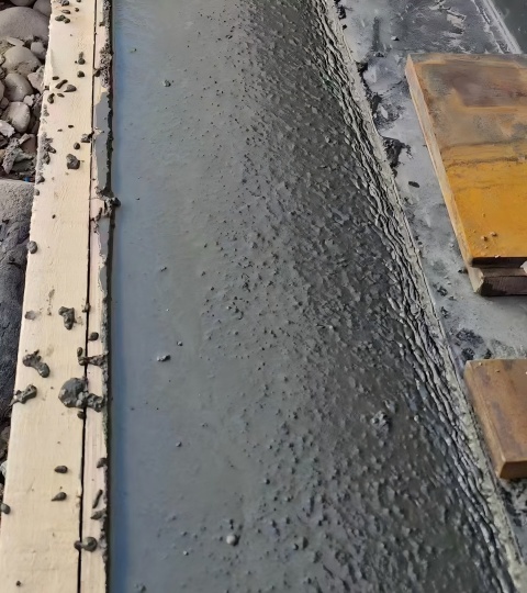 闵行民房加固 危房改造 加固砖混加固材料 高延性混凝土施工说明