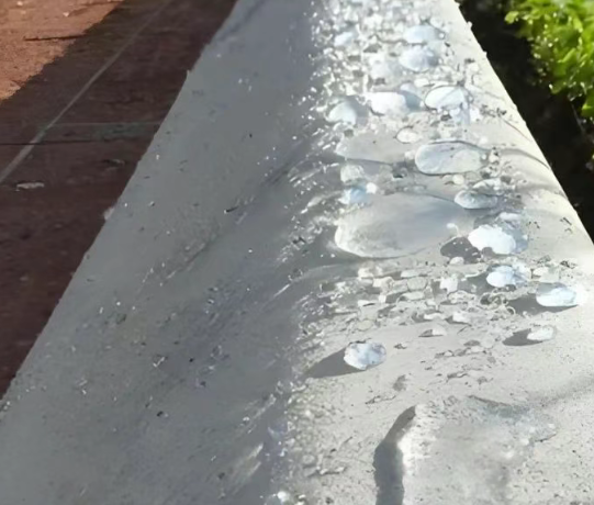 闵行硅烷浸渍涂料在混凝土保护中的应用